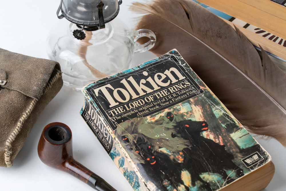 tolkein, kitap, edebiyat