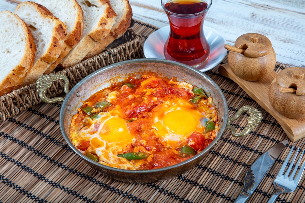 erkek, yemek, yemek yapmak, yalnız, yaşamak