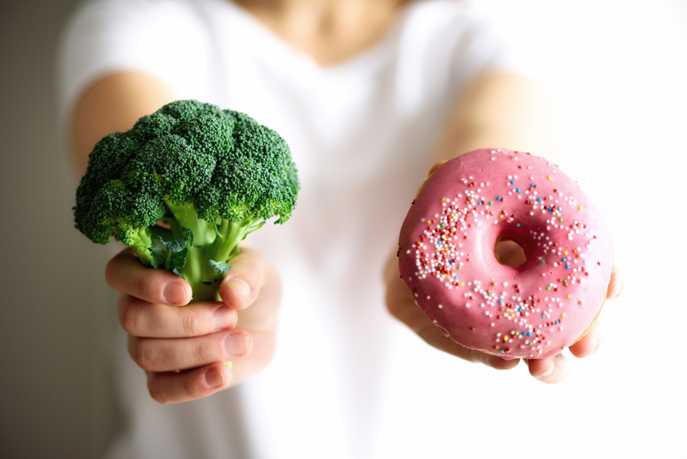 sağlık, yiyecek, beslenme, kötü alışkanlık, brokoli, donut