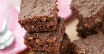 8 Aralık Dünya Brownie Günü’nde Pişman Etmeyen Akşam Tatlısı Tarifleri