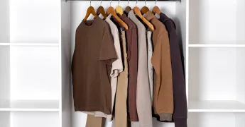 Tüketim Çılgınlığına Karşı Duruş: "Kapsül Gardırop" ile Sürdürülebilir Şıklık