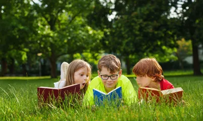 Ekran Süresi mi, Oyun Süresi mi? Dijital Çağda Çocukları Doğaya Yönlendirmek