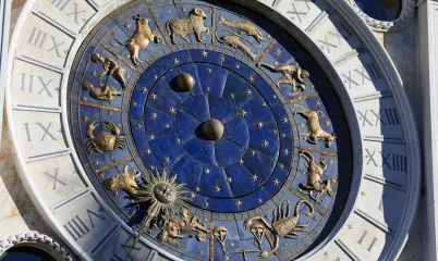 Tutulmaların Işığında: Hayatından Çıkarman ve Parlatman Gereken 5 Şey