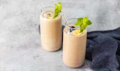Yaz Meyveleri ile Hazırlayabileceğin Sağlıklı ve Lezzetli Smoothieler