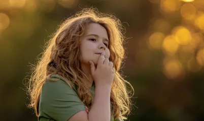 Çocukların Duygularını Anlamak: Evde Küçük Empati Alıştırmaları