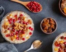 Lezzetli Bir Kase Mutluluk: Aşure Nasıl Yapılır ve Hangi Malzemeler Kullanılır?