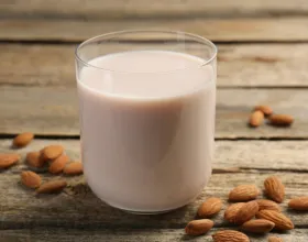 Badem Sütüyle Yapabileceğin Tarifler