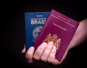 Çift Pasaport Sahibi Nasıl Olunur?