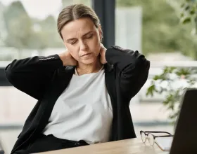 Fizyoterapi ile Gün İçerisindeki Kronik Ağrılarını Nasıl Dindirirsin?