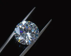 Bir Taş Bilimcisi Gemolog Olmak İçin Bilmen Gerekenler