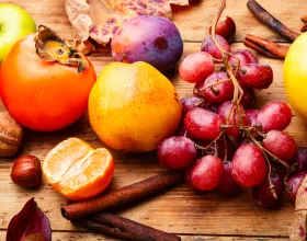 Güne Enerjik Başlamanı Sağlayacak Kasım Meyveleri ile Hazırlayabileceğin İçecekler