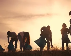 Plastik Tüketimini Azaltmak İçin Yeniden Kullanılabilir Ürün Önerileri