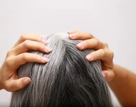 Saçlar Neden Beyazlar, Ne Yapmak Gerekir?