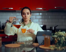 Yazın Beslenirken Yaptığımız 7 Kritik Hata: Doğrular ve Yanlışlar