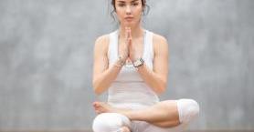 Bikram Yoga Nedir, Nasıl Yapılır?